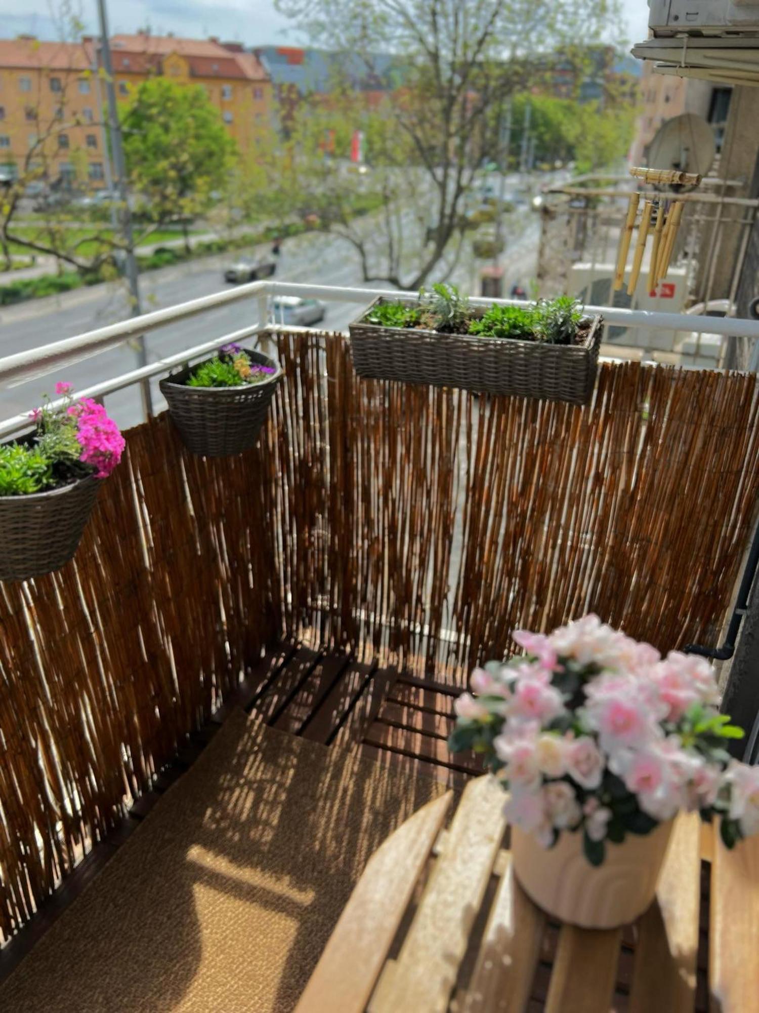 West Budapest Apartman 외부 사진