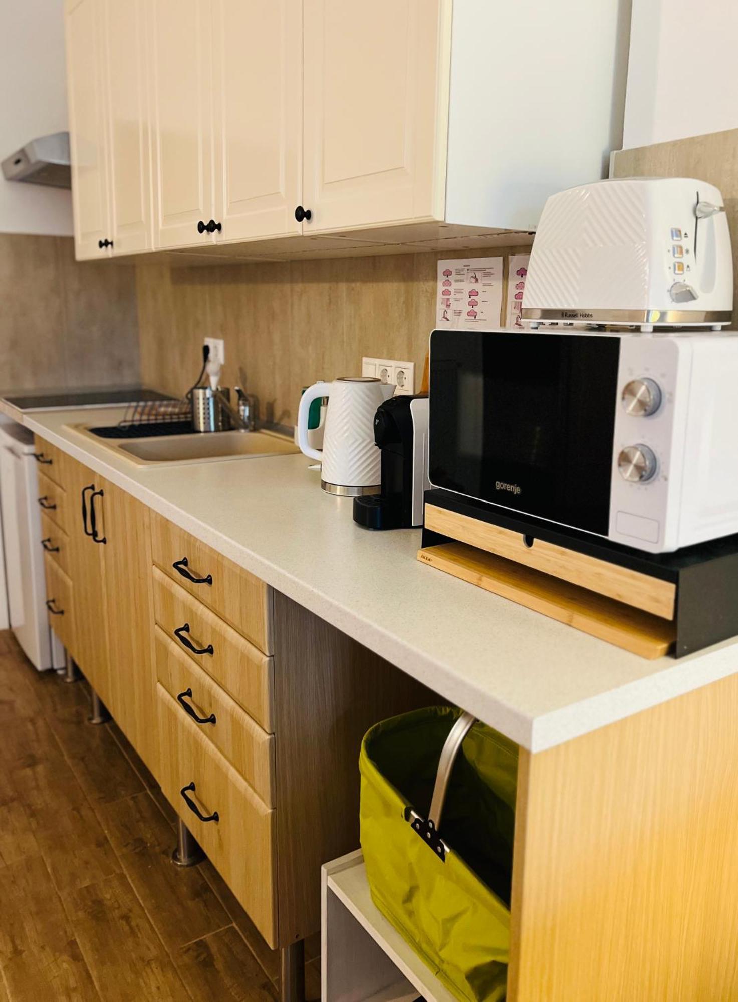 West Budapest Apartman 외부 사진