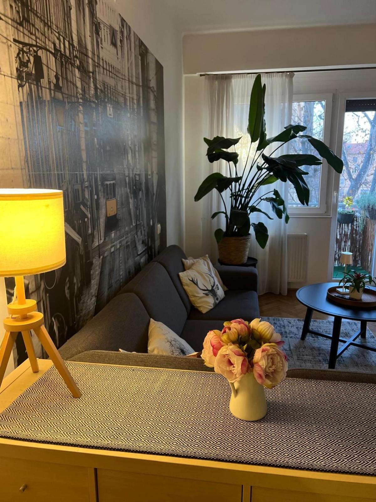 West Budapest Apartman 외부 사진